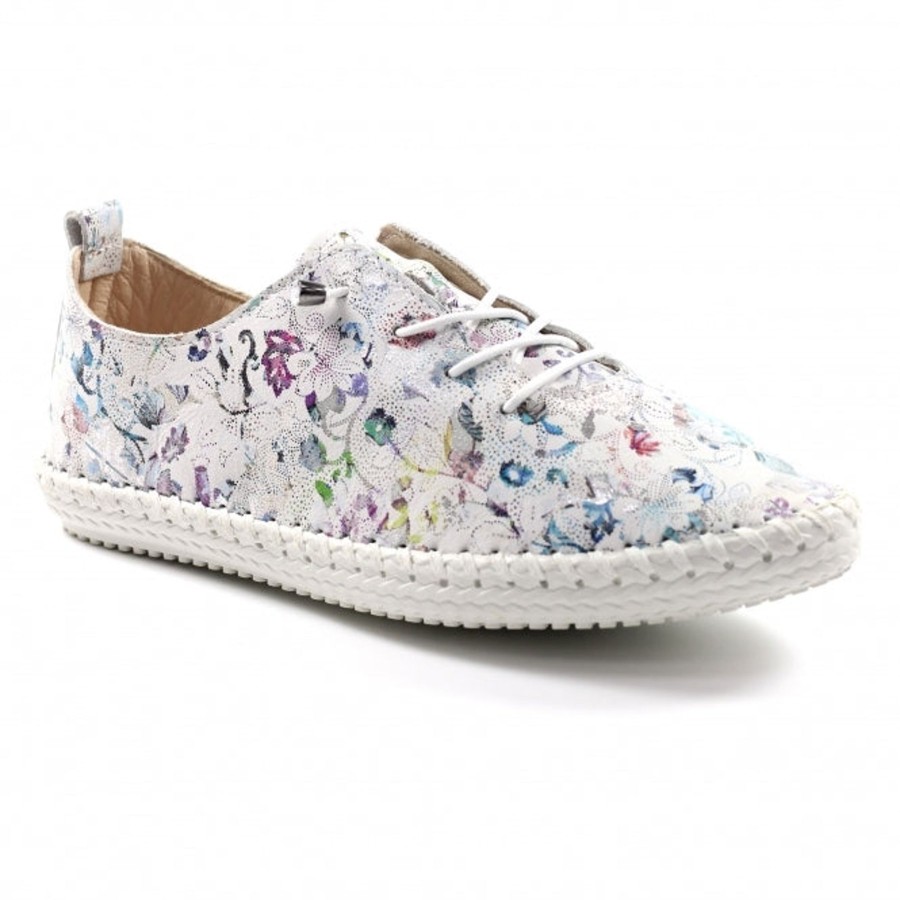 Shoes And Trainers | Lunar Lunar Plimsoll Style Exbury White Floral Leather Flg015Wt